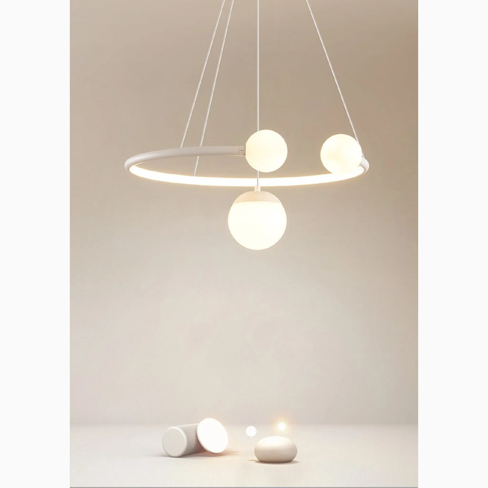 Broc | Pendant Lamp in the Shape of Hanging Balls